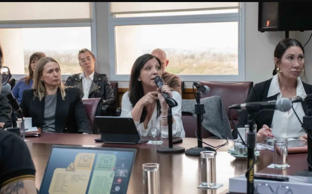 Martínez expuso en Legislatura ejes de la gestión educativa y destacó una inversión récord en infraestructura